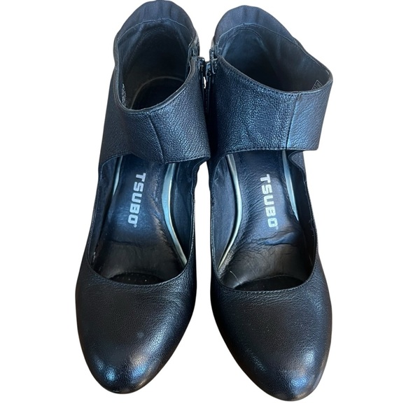 Tsubo Black Leather Ankle Zip Strap Heels - Women's Size 8 - Picture 5 of 10